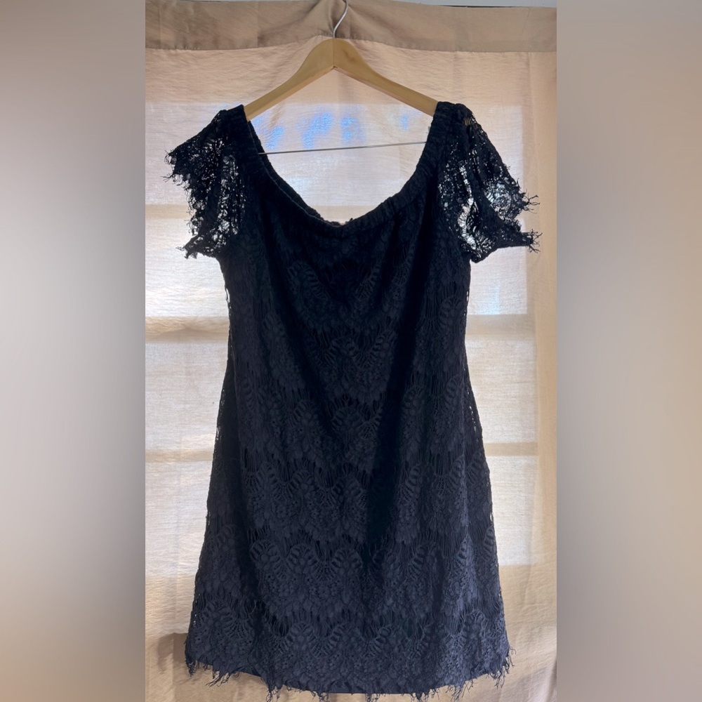 City Chic Navy Lace Off-Shoulder Dress XS / US 14 – Eyelash Lace, Back Zip
